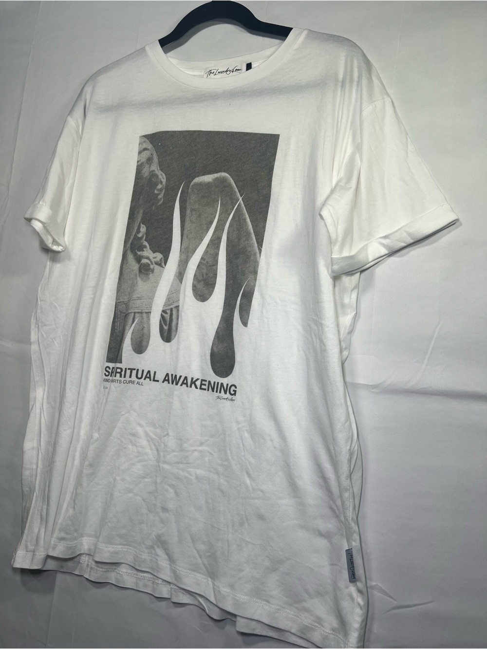 The Laundry Room Spiritual Awakening White Graphic T-Shirt XS Oversized - Picture 2 of 7